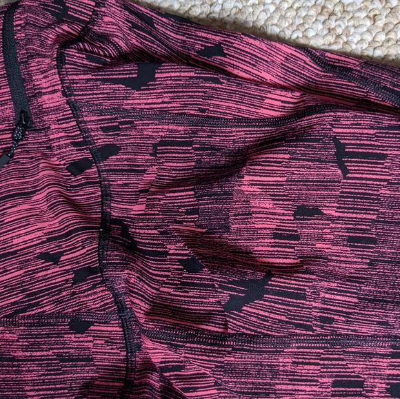 Lululemon pace rival crop - Picture 3 of 6